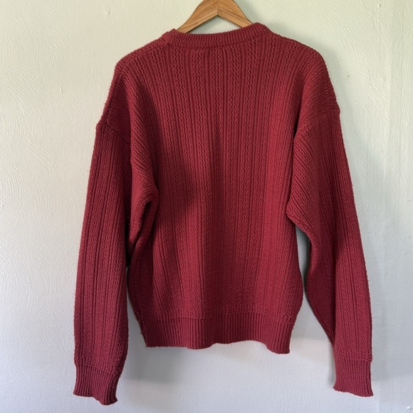 Vintage Today’s News Classic Red Men's Sweater large - Picture 7 of 7